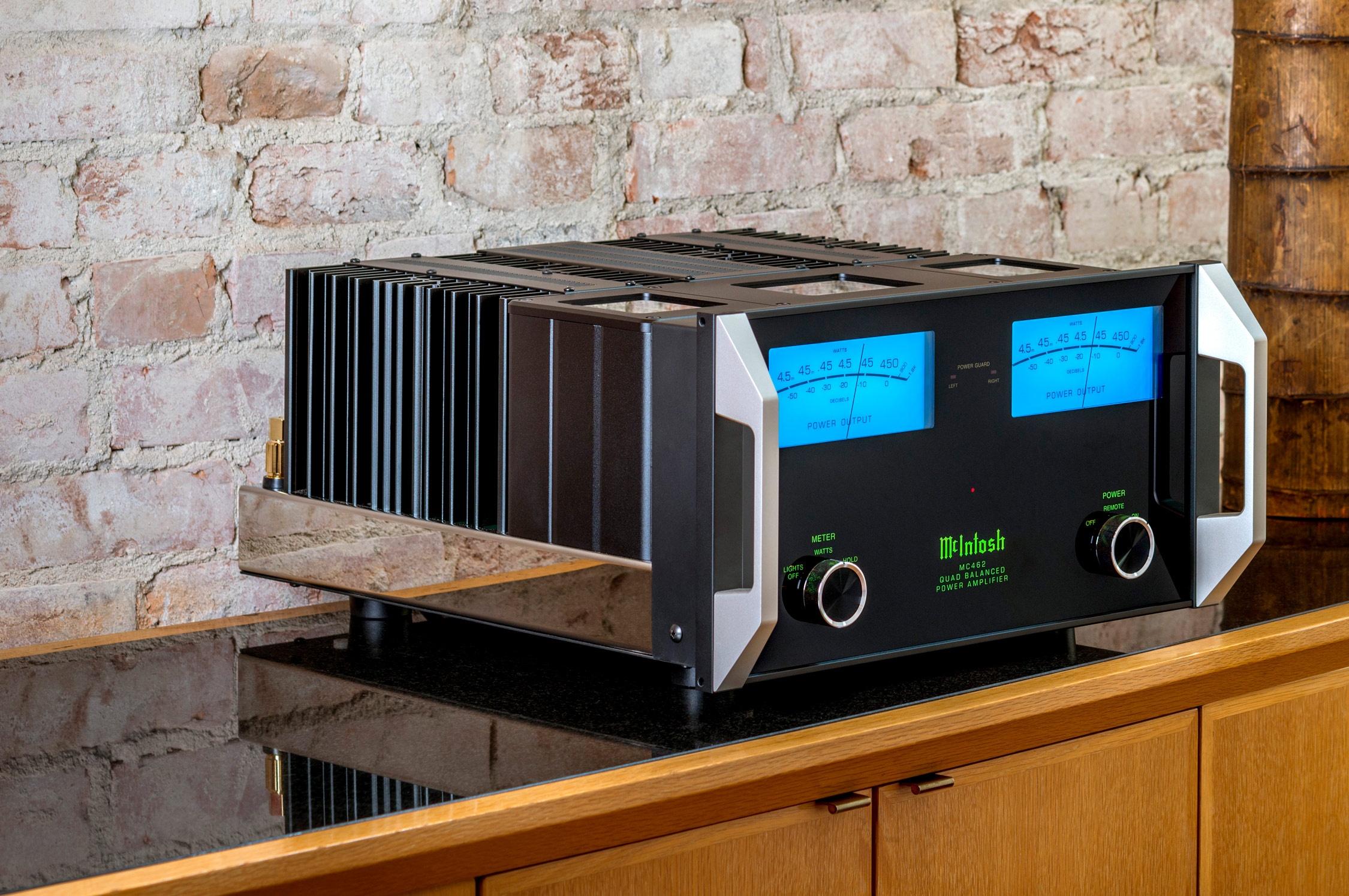 mcintosh amplifier