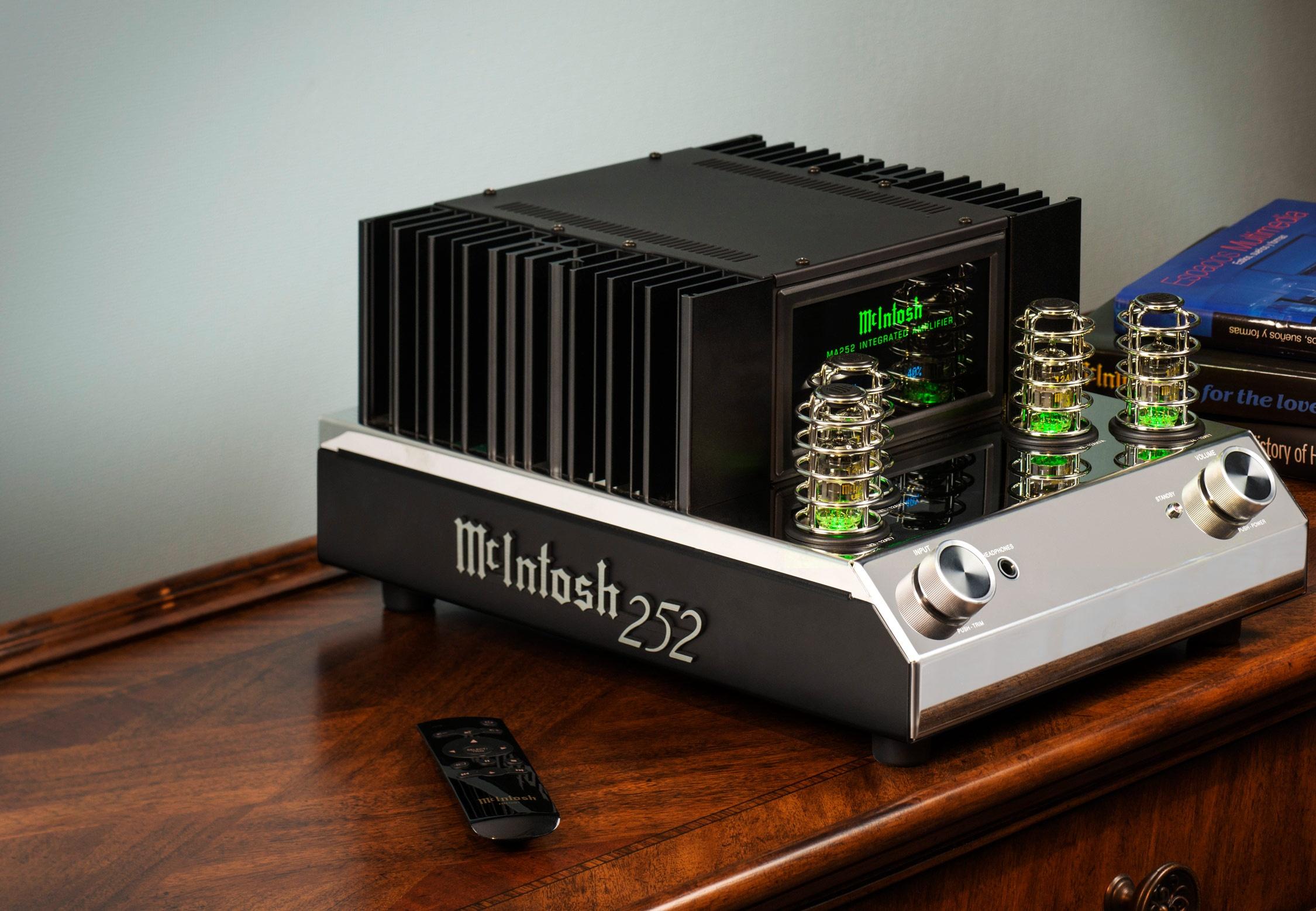 McIntosh Integrated Amplifier